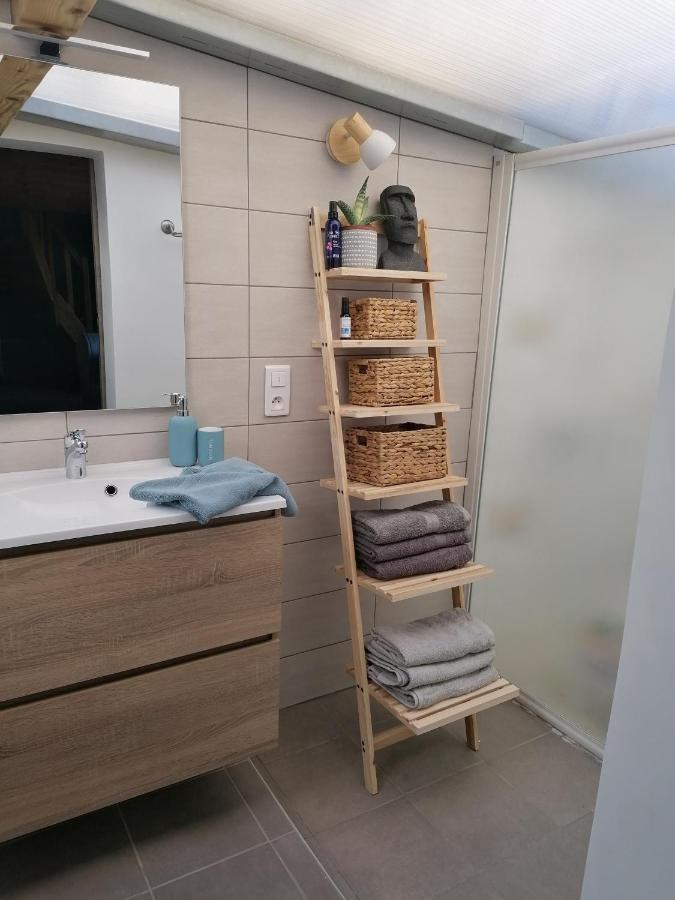 Chambre Familiale "Le Pecher" Saillans  Szoba fotó